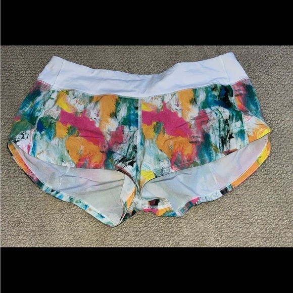 Lululemon Shorts - Picture 2 of 4